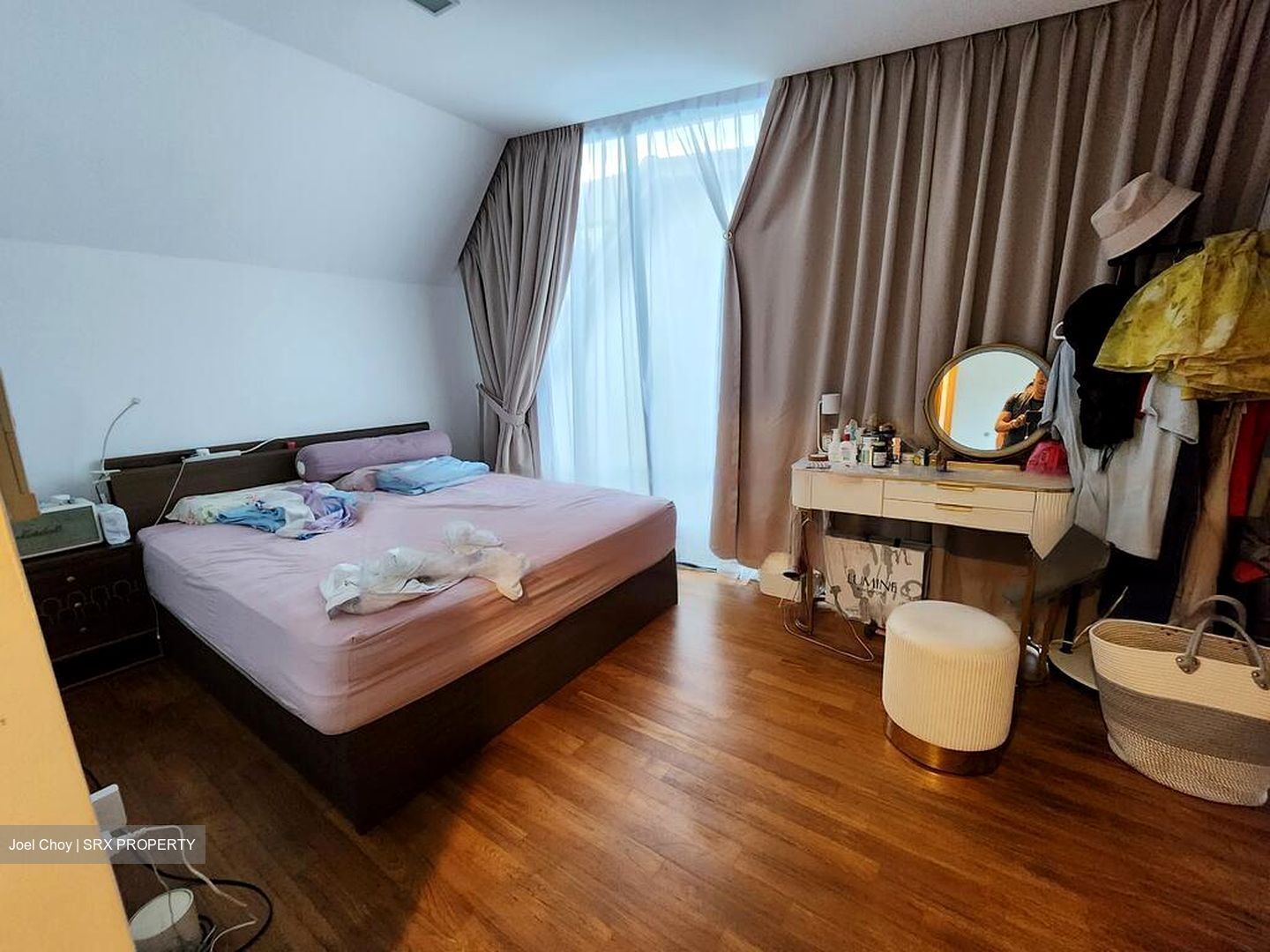 Mount Sinai Lane (D10), Terrace #475773661